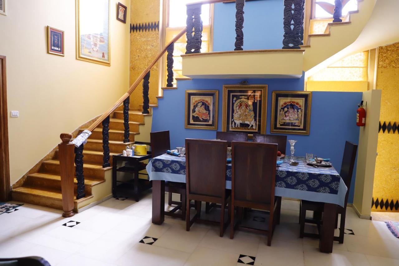 Aura Homestay Royal Villa Jaipur Luaran gambar