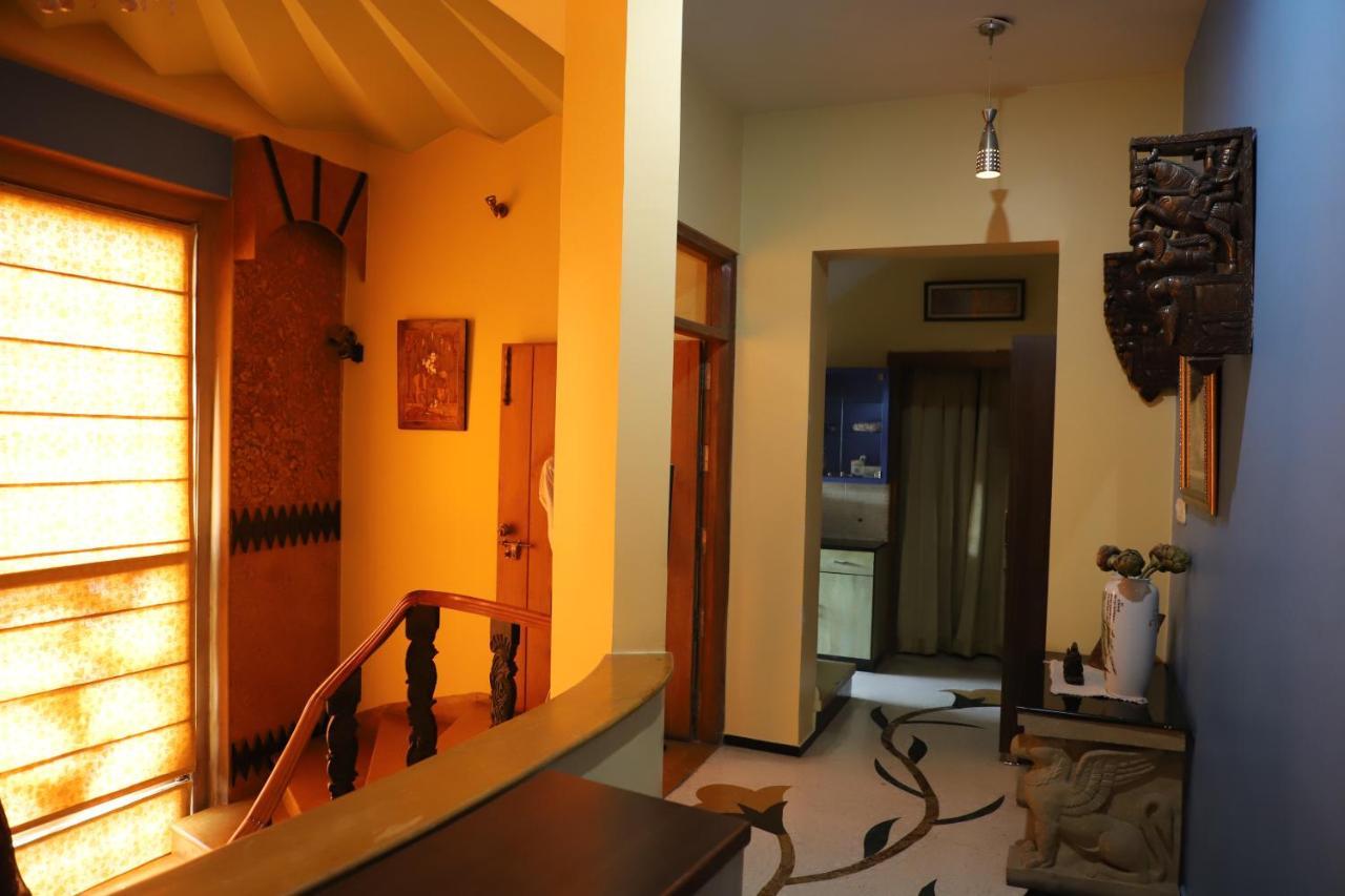 Aura Homestay Royal Villa Jaipur Luaran gambar